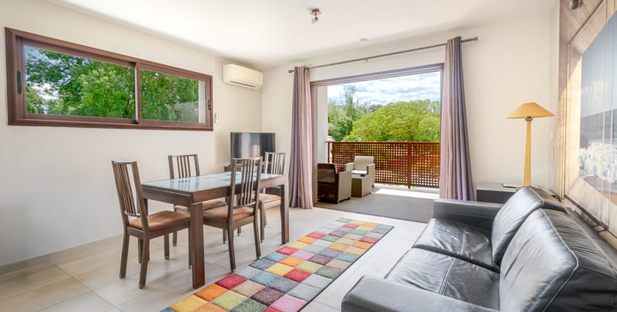 Appartement avec vue piscine