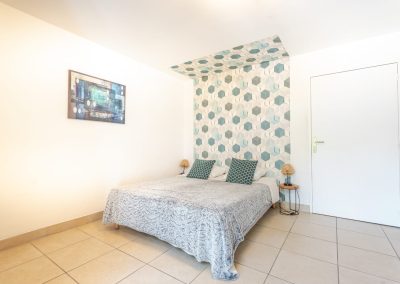 Gîte à Lavèrune proche de Montpellier dans l'Hérault - Grande chambre avec lit double