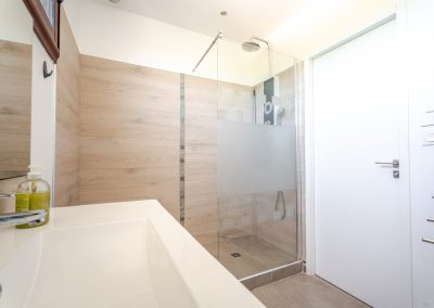 Location appartement avec jacuzzi et sauna Montpellier - Penthouse - Salle de bain tout confort